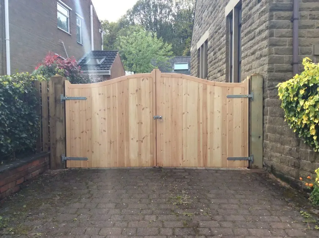 Wooden Driveway Gate
